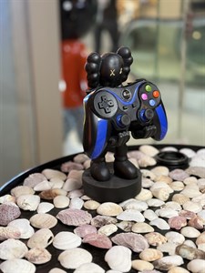 هولدر دسته کنسول کاوز (KAWS)