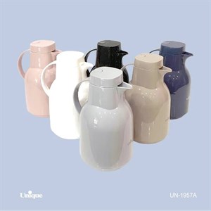 فلاسک (1 9 لیتر) رنگی یونیک طرح پنگوئن شیشه سبز مدل UN-1957A