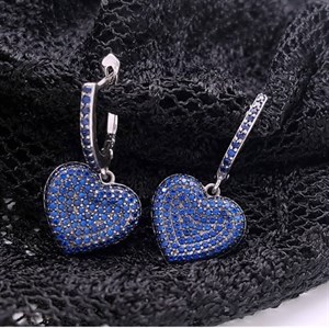 گوشواره نقره زنانه حلقه ای با عیار ۹۲۵ مدل  قلب با نگینهای یاقوت ریز کد RS_360 