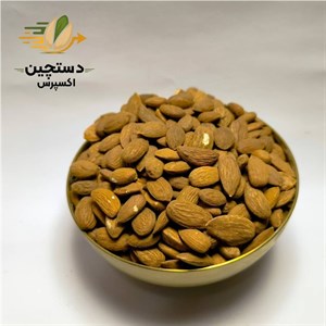 مغز بادام ایرانی