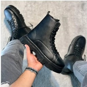 بوت مردانه برشکا بغل زیپ چرم صنعتی رنگ مشکی