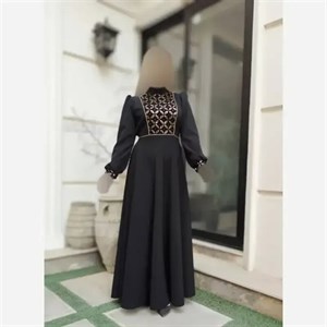 پیراهن زنانه طرح مهسا جنس کرپ مازراتی و خرجکار مخمل هندی رنگ مشکی