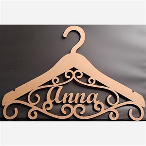 چوب لباسی طرح سفارشی(اسم مورد نظرتان)