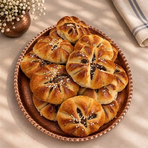 کلوچه خرمایی-دارچینی 