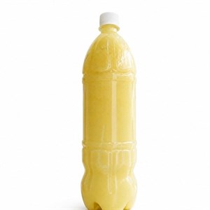 آبلیمو شمال یک ونیم لیتری آبلیمو(ترکیبی از لیموی شمال و شیراز) با بهترین کیفیت