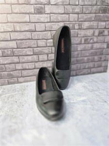 کفش طبی زنانه مدل بیتا پاشنه دو سانت مشکی