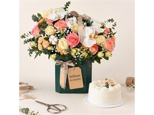 باکس گل و کیک برای همسر باردار؛ هدیه‌ای لطیف، دوست‌داشتنی و خاطره‌ساز