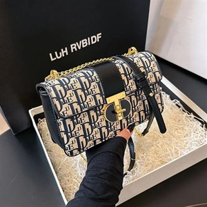کیف وارداتی زنانه کلاسیک