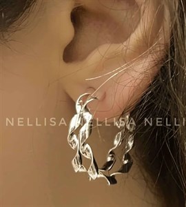 گوشواره حلقه‌ای طرح پیچ زنانه