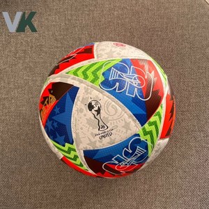 توپ فوتبال مدل جام جهانی 2026 شناسه 10100360