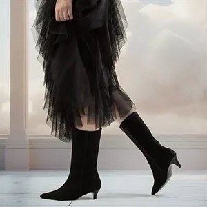بوت پاشنه‌دار زنانه نوک تیز مدل پارمین کد 2186