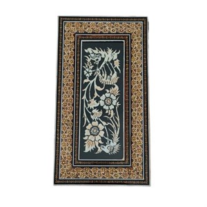 تابلو دکوراتیو قلمزنی گل و مرغ با قاب خاتم کاری اعلا (ابعاد 52×17) 
