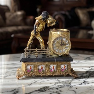 ساعت رومیزی لوکس طرح کاریتو