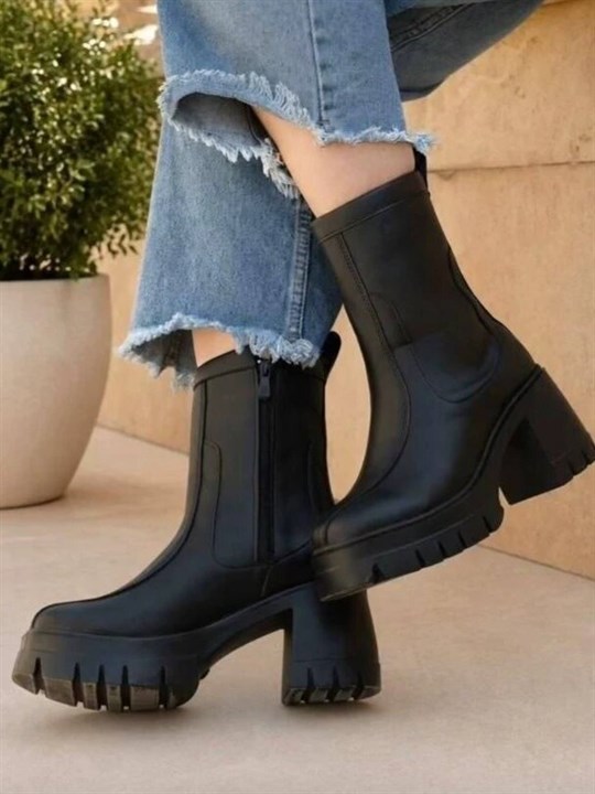 نیم بوت دو لژ CHLOE