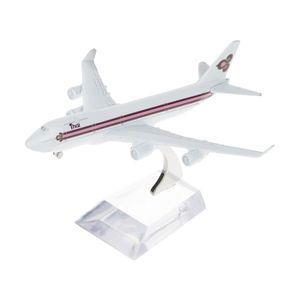 ماکت هواپیما طرح بویینگ747 Thai کد 3753