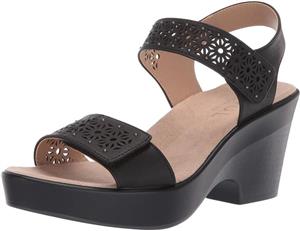 SOUL Naturalizer Women's McKenna Wedge Sandal