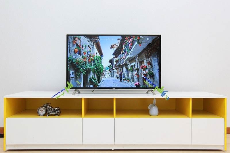 TCL 40D2740 LED TV - 40 Inch