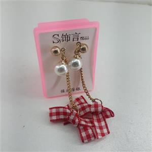 گوشواره پاپیون