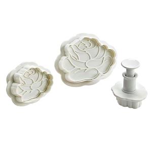 کاتر شیرینی پزی طرح گل کد NO63 مجموعه 3 عددی