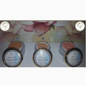 کرم پودر ضدآفتاب کاملا طبیعی