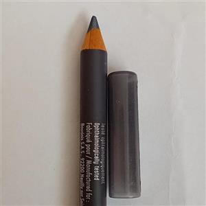 مداد چشم اسموکی بورژوا