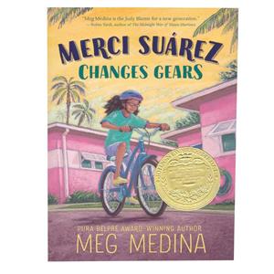 کتاب Merci Suarez Changes Gears اثر Mega Medina انتشارات Candlewick Press 