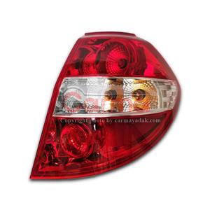 چراغ عقب روی گلگیر راست دانگ فنگ اچ سی کراس شرکتی