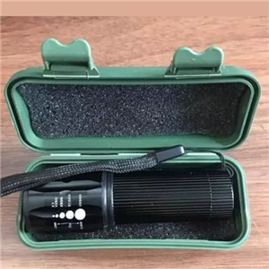 چراغ قوه باطری خور