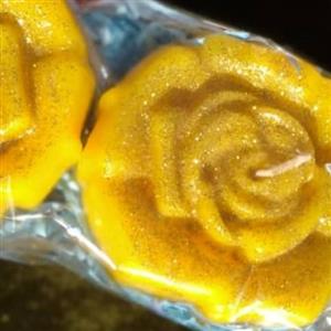 شمع گل رز اکلیلی