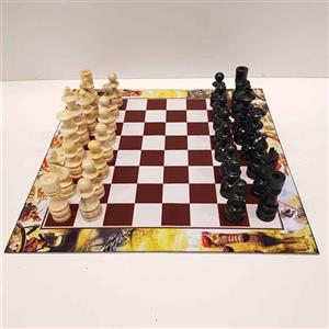 صفحه شطرنج فلکس با مهره شطرنج اعلا بزرگ 