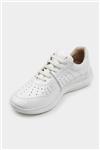 کفش چرم طبیعی اسپورت زنانه سفید رنگ هاتیچ کد : ۰۱AYH172400A900