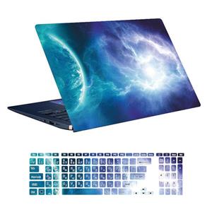 اسکین لپ تاپ طرح Space کد ۶۲ به همراه استیکر کیبورد