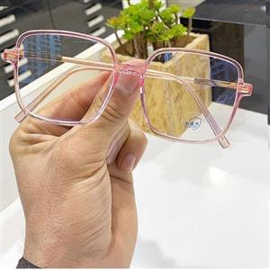 عینک آفتابی بلوکات UV 420 فریم صورتی مدل مستطیلی 
