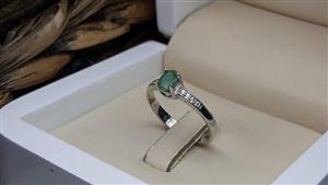 انگشتر زنانه زمرد زامبیا کد 359