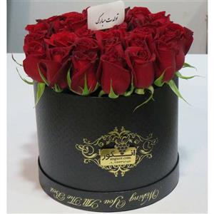 باکس گل 30 شاخه ای رز قرمز 15690