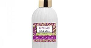 لوسیون بدن رومنس ویکتوریا رز 250 میلی لیتری مرطوب کننده پوست چرب مختلط Victoria Rose Romance Body Lotion ml 