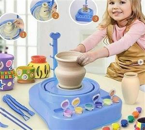 اسباب بازی چرخ سفالگری کودک