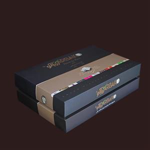 گز لقمه عسلی و ترنجبینی میکس 42%-50% مغز پسته آرباکو (جعبه سفارتی طرح همه)