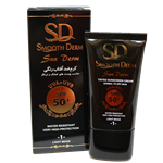 کرم ضدآفتاب مناسب پوست خشک و نرمال رنگی شماره 1 (روشن) اسموت درم Smooth Derm spf50