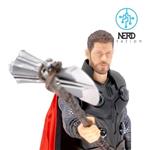 فیگور ثور اینفینیتی وارز همراه با تبر استورم برکر Thor infinity wars برند Empire Toys