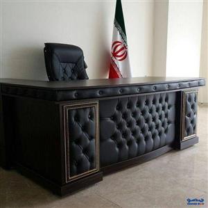 میز مدیریت لیزن کالا مدل قاب خور