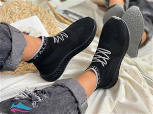 کتونی زنانه کد ۲۳۰۸