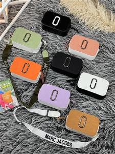 کیف پاسپورتی جاکوبز کد 554