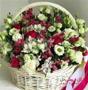 سبد گل لیسیانتوس 313