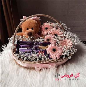 سبد گل و عروسک 318