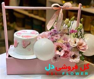 جعبه کادو تولد با گل 259