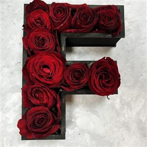 باکس گل مصنوعى مدل حرف F