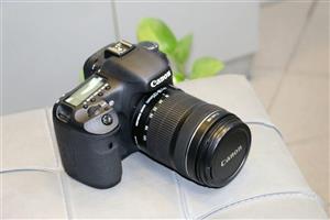 Canon EOS 7D - Kit EF 18-135 IS Camera