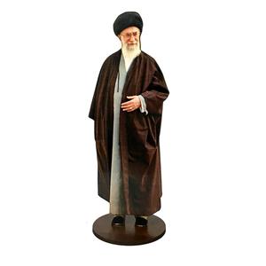 تندیس مدل آیت الله خامنه ای همراه با عبای قهوه ای