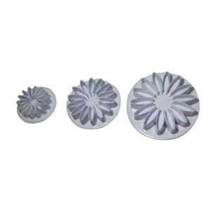 کاتر شیرینی پزی نگین مدل گل مینا مجموعه 3عددی